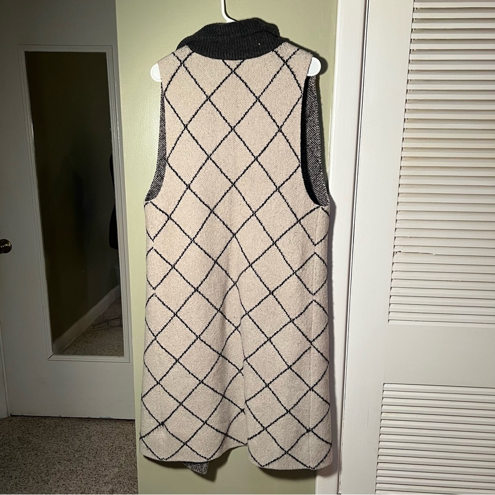 Free People Women's Size Small Girl's Best Friend Quilt Pattern Cardigan Sweater - Picture 5 of 10